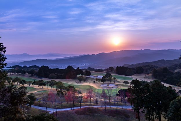 Chikushigaoka Golf Club